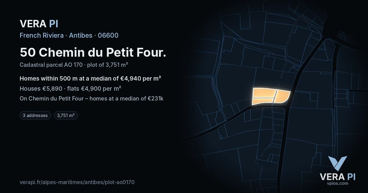 50 Chemin du Petit Four, Antibes at night – the plot lit, the parcels around coloured by the prices near them
