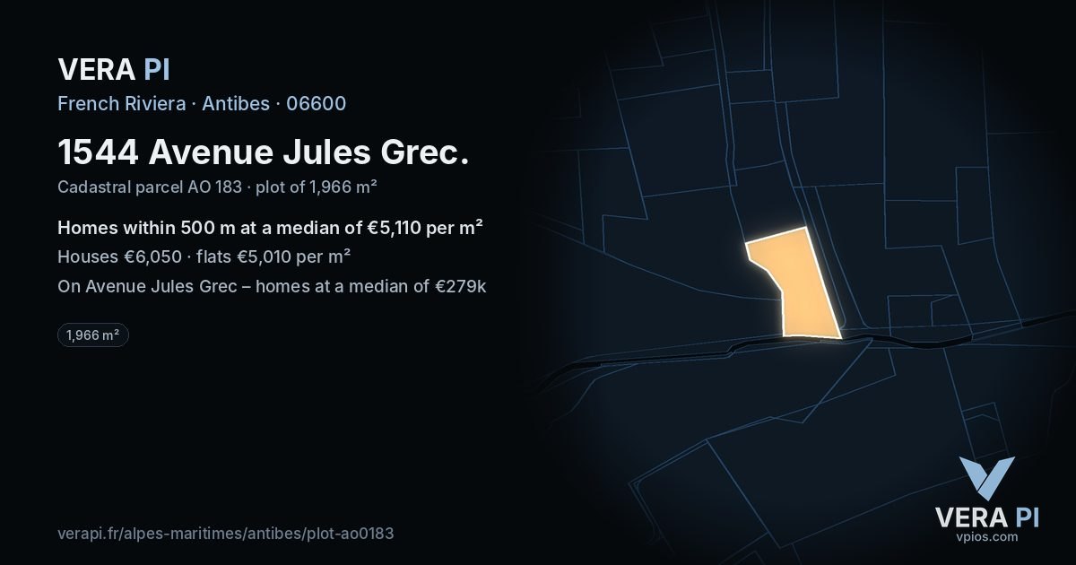 1544 Avenue Jules Grec, Antibes at night – the plot lit, the parcels around coloured by the prices near them