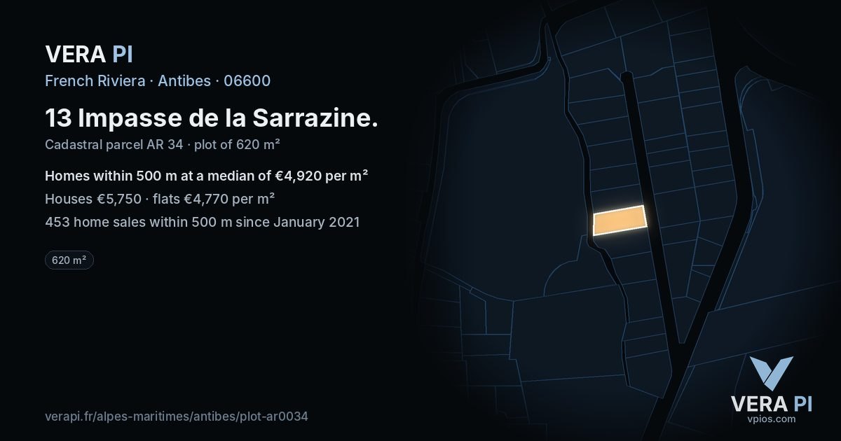 13 Impasse de la Sarrazine, Antibes at night – the plot lit, the parcels around coloured by the prices near them