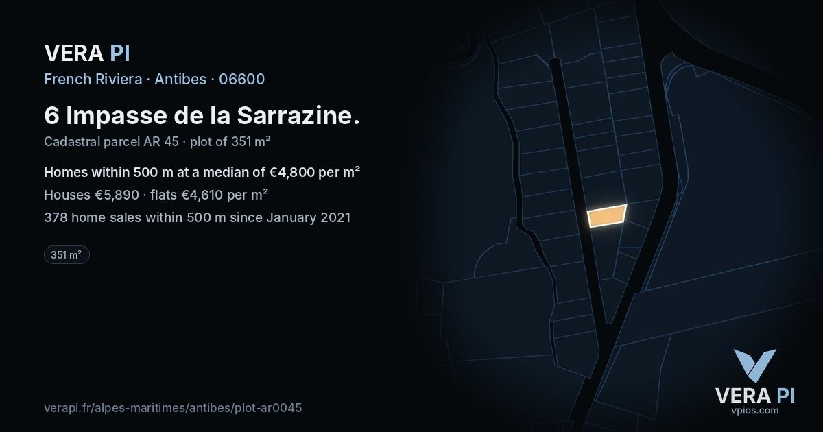 6 Impasse de la Sarrazine, Antibes at night – the plot lit, the parcels around coloured by the prices near them