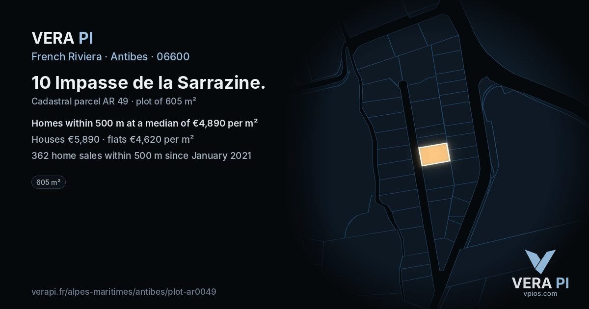 10 Impasse de la Sarrazine, Antibes at night – the plot lit, the parcels around coloured by the prices near them