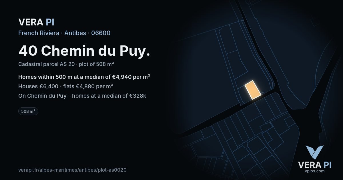 40 Chemin du Puy, Antibes at night – the plot lit, the parcels around coloured by the prices near them