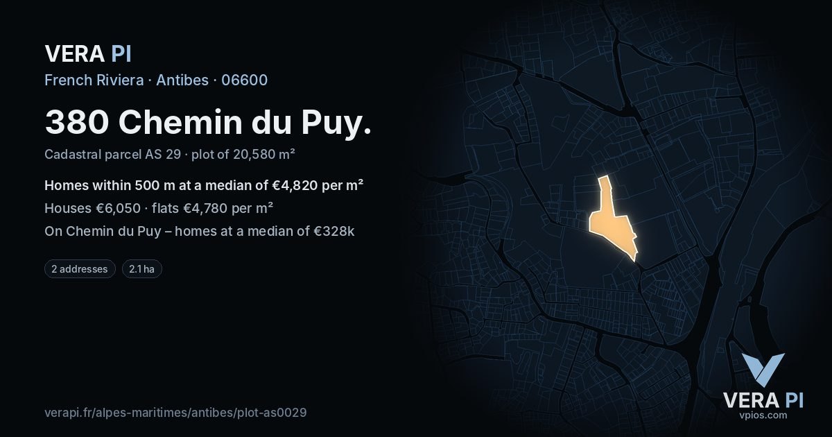 380 Chemin du Puy, Antibes at night – the plot lit, the parcels around coloured by the prices near them
