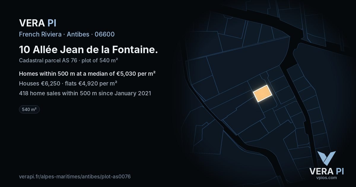 10 Allée Jean de la Fontaine, Antibes at night – the plot lit, the parcels around coloured by the prices near them