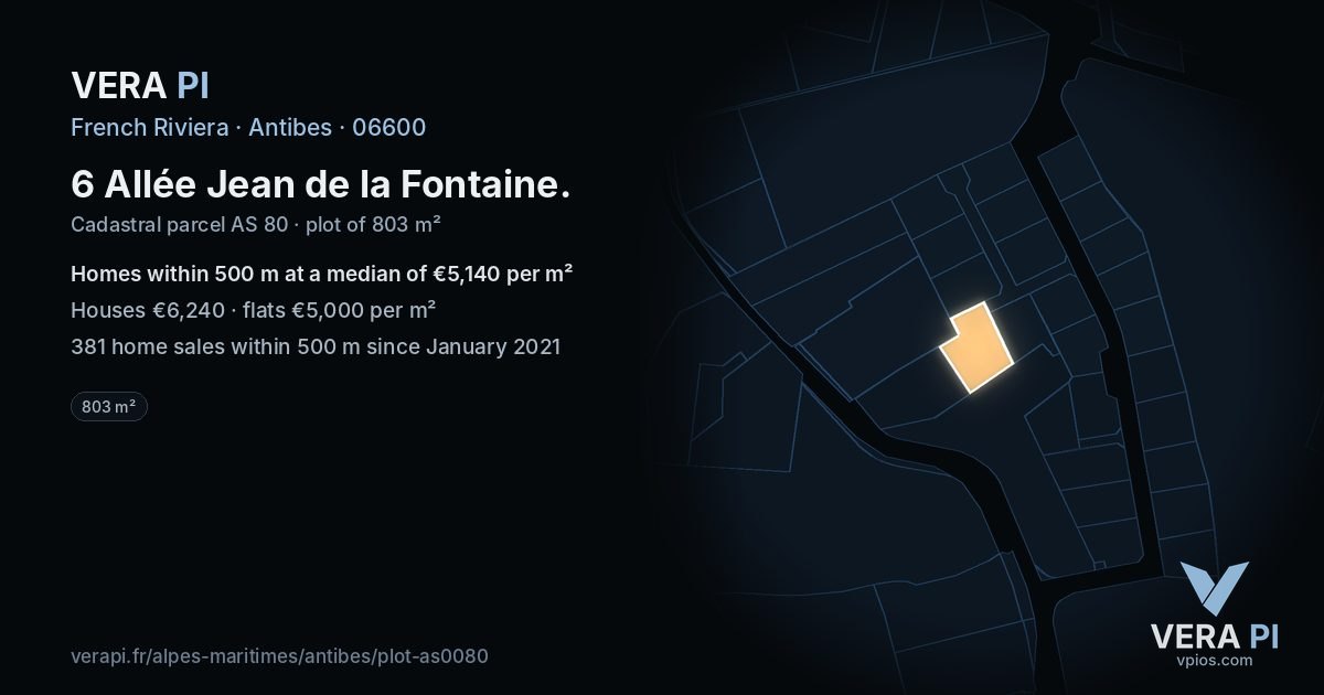 6 Allée Jean de la Fontaine, Antibes at night – the plot lit, the parcels around coloured by the prices near them