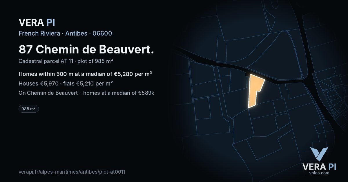 87 Chemin de Beauvert, Antibes at night – the plot lit, the parcels around coloured by the prices near them