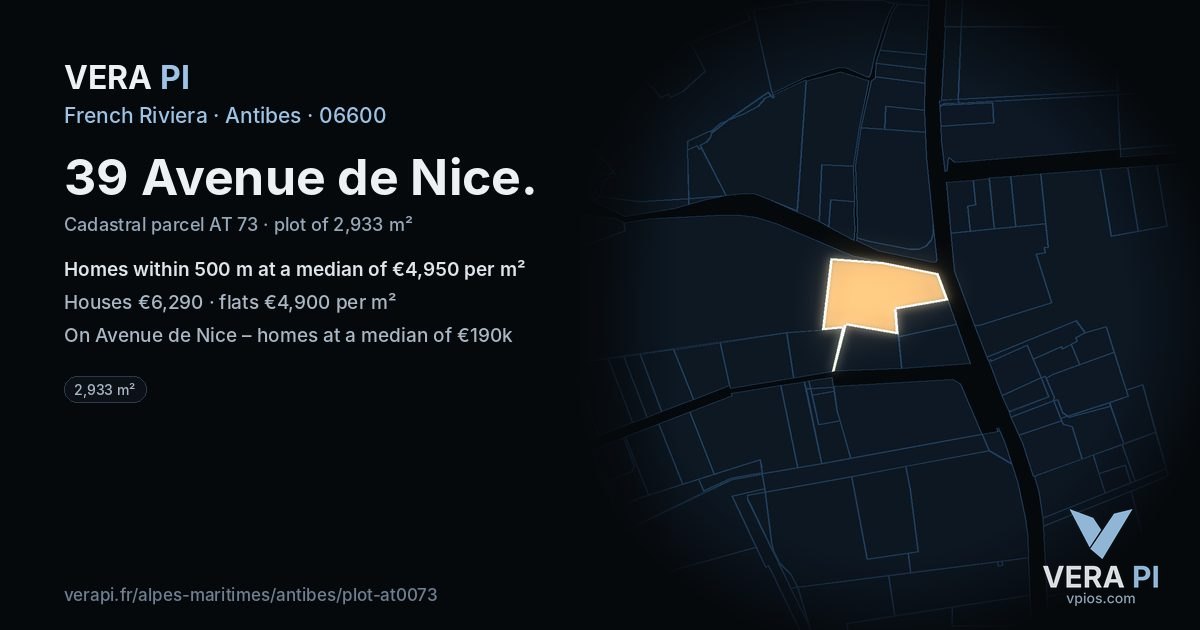 39 Avenue de Nice, Antibes at night – the plot lit, the parcels around coloured by the prices near them