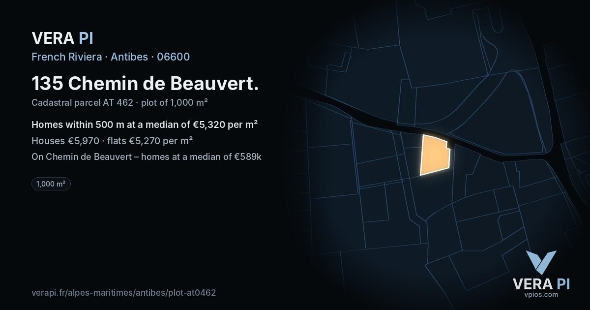 135 Chemin de Beauvert, Antibes at night – the plot lit, the parcels around coloured by the prices near them