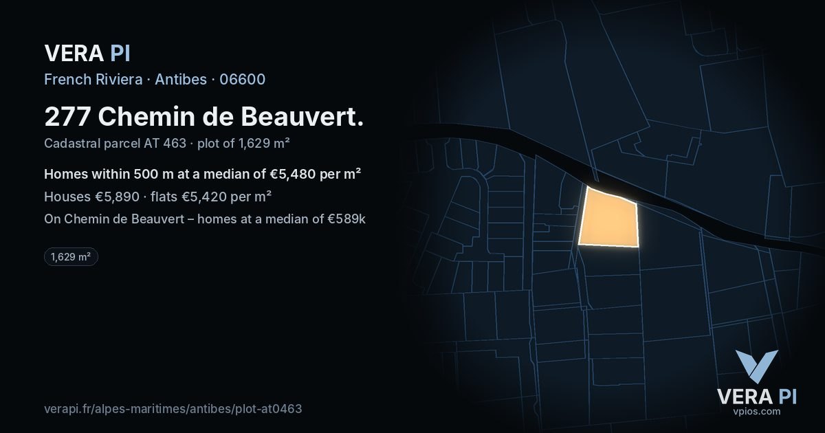 277 Chemin de Beauvert, Antibes at night – the plot lit, the parcels around coloured by the prices near them