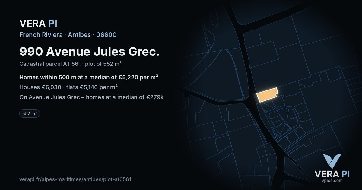 990 Avenue Jules Grec, Antibes at night – the plot lit, the parcels around coloured by the prices near them