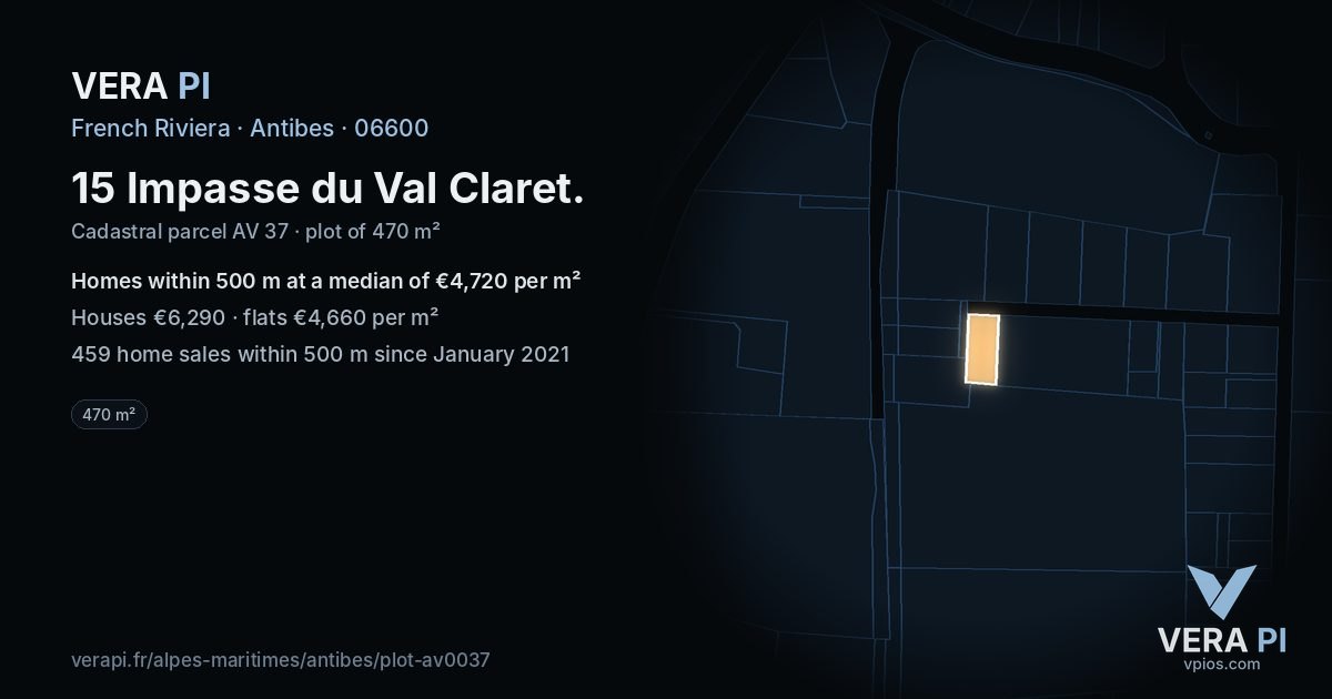 15 Impasse du Val Claret, Antibes at night – the plot lit, the parcels around coloured by the prices near them