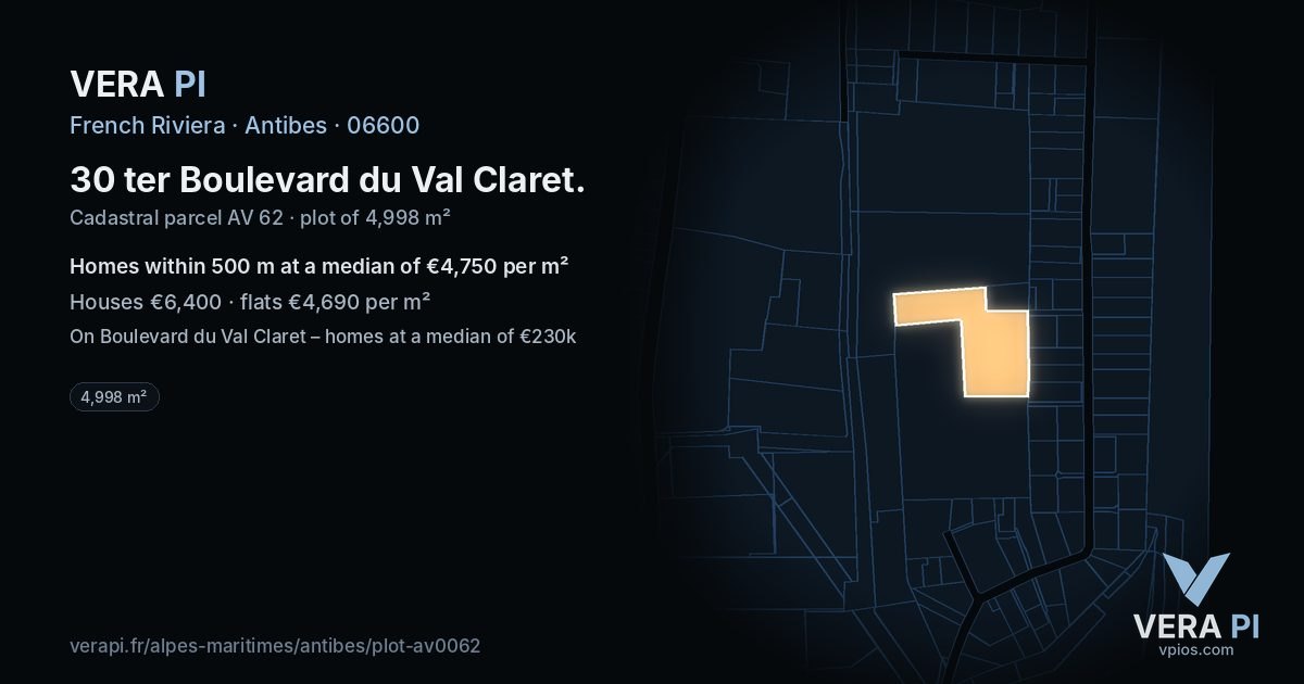 30 ter Boulevard du Val Claret, Antibes at night – the plot lit, the parcels around coloured by the prices near them