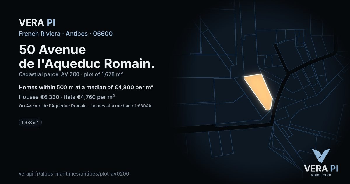 50 Avenue de l'Aqueduc Romain, Antibes at night – the plot lit, the parcels around coloured by the prices near them