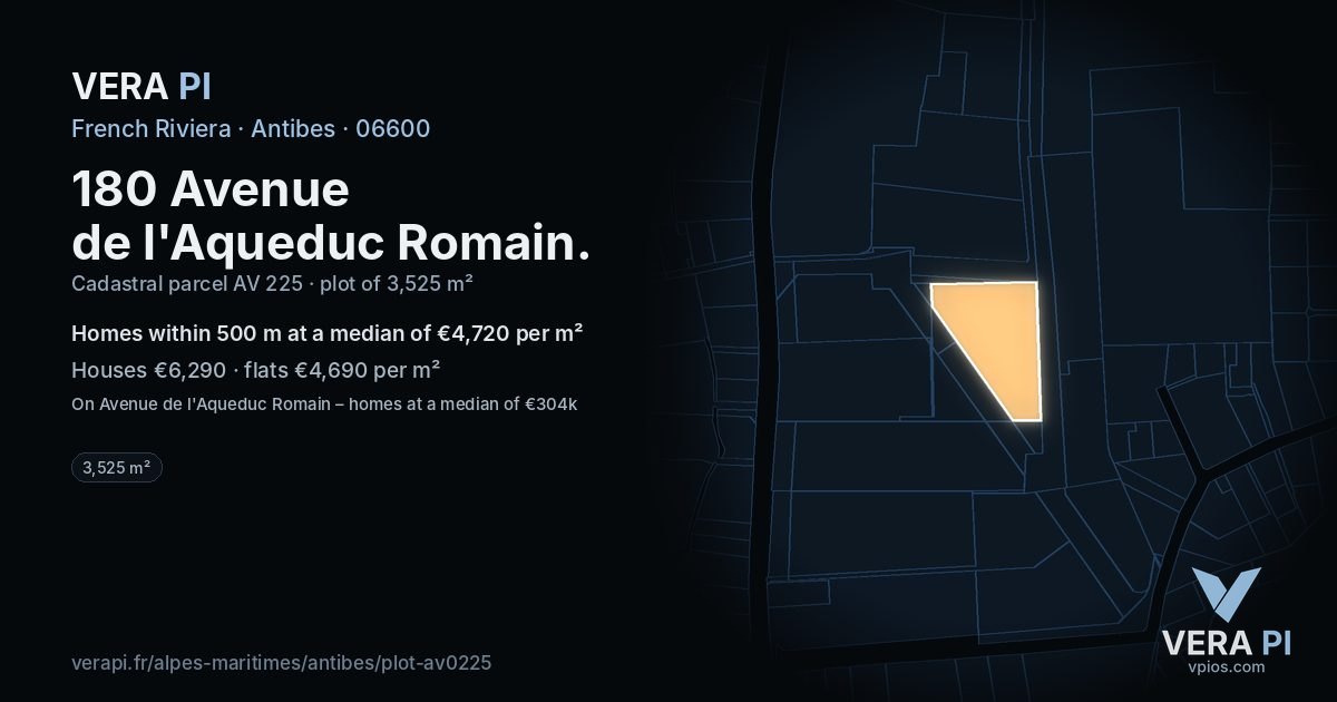 180 Avenue de l'Aqueduc Romain, Antibes at night – the plot lit, the parcels around coloured by the prices near them