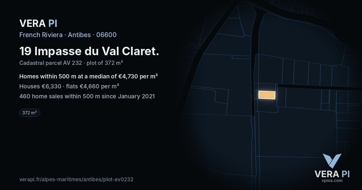 19 Impasse du Val Claret, Antibes at night – the plot lit, the parcels around coloured by the prices near them