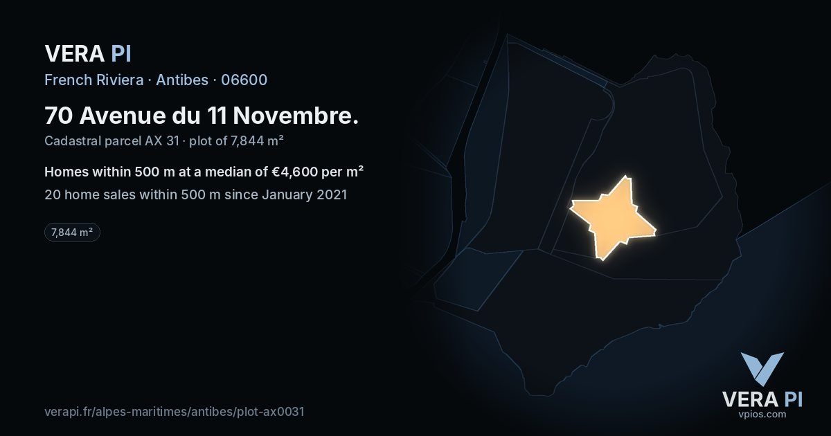 70 Avenue du 11 Novembre, Antibes at night – the plot lit, the parcels around coloured by the prices near them