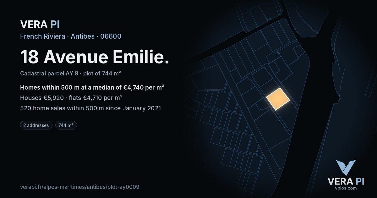 18 Avenue Emilie, Antibes at night – the plot lit, the parcels around coloured by the prices near them
