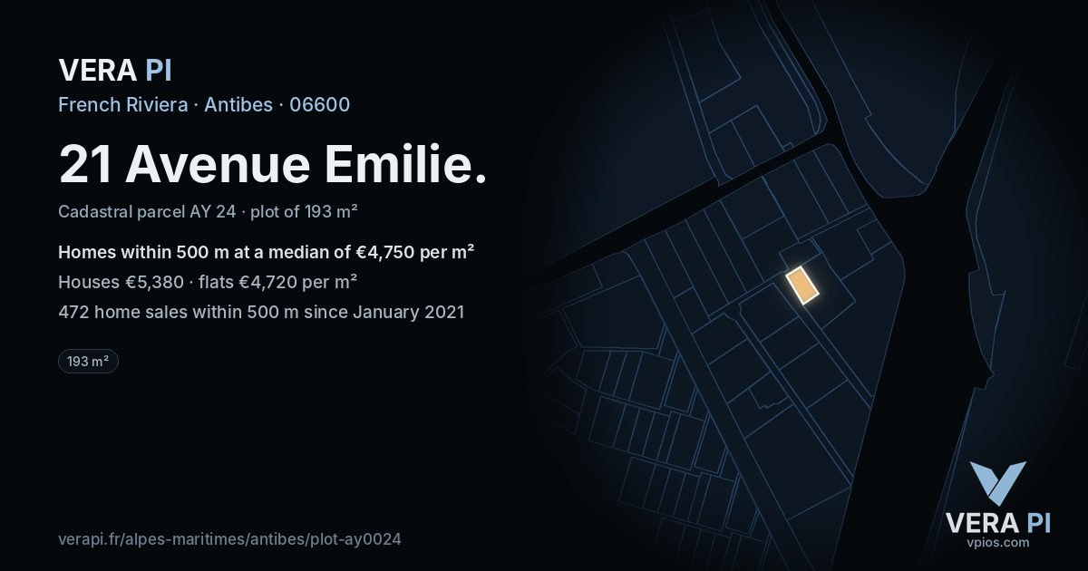 21 Avenue Emilie, Antibes at night – the plot lit, the parcels around coloured by the prices near them