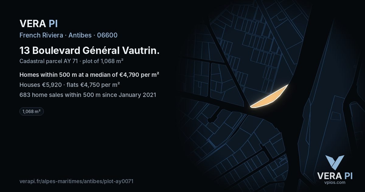 13 Boulevard Général Vautrin, Antibes at night – the plot lit, the parcels around coloured by the prices near them