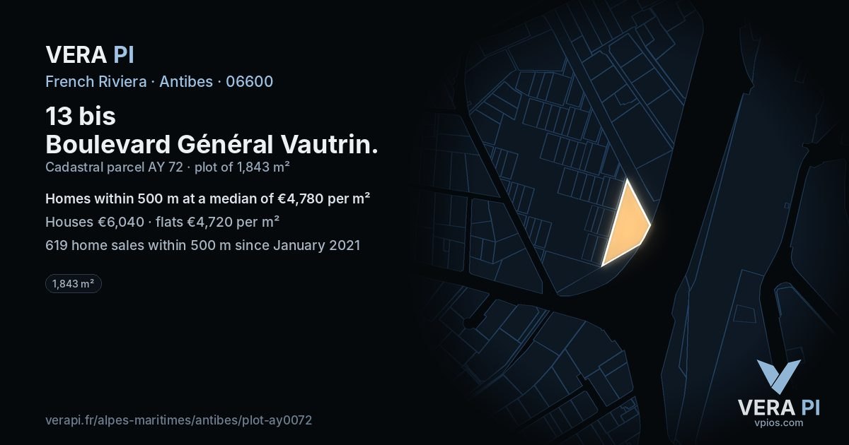 13 bis Boulevard Général Vautrin, Antibes at night – the plot lit, the parcels around coloured by the prices near them