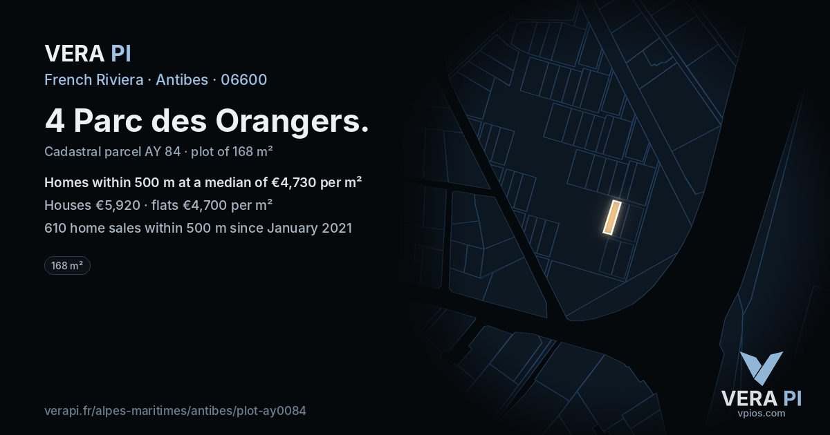 4 Parc des Orangers, Antibes at night – the plot lit, the parcels around coloured by the prices near them