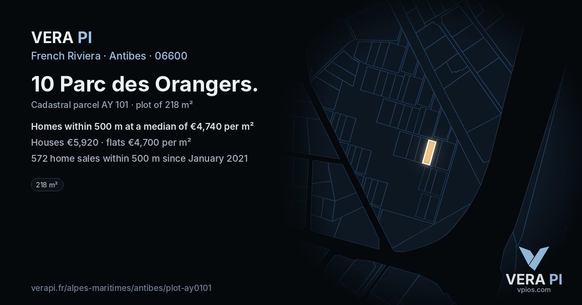 10 Parc des Orangers, Antibes at night – the plot lit, the parcels around coloured by the prices near them