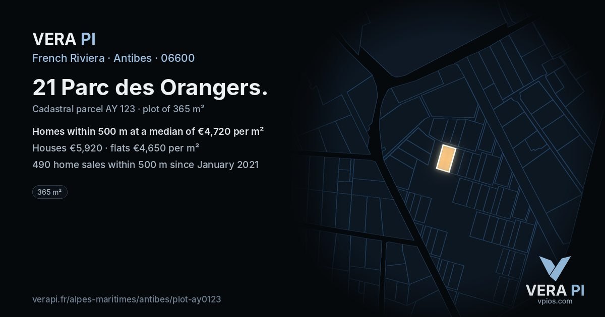 21 Parc des Orangers, Antibes at night – the plot lit, the parcels around coloured by the prices near them