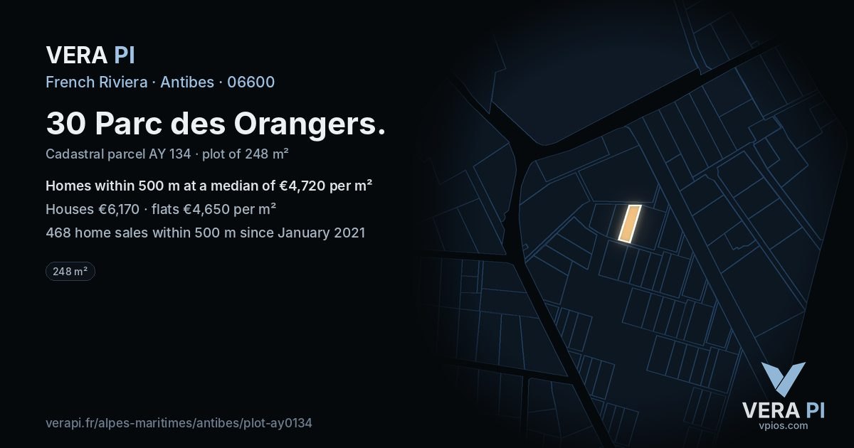 30 Parc des Orangers, Antibes at night – the plot lit, the parcels around coloured by the prices near them