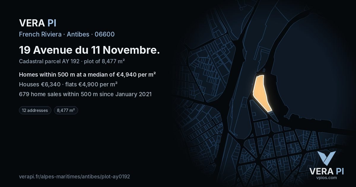 19 Avenue du 11 Novembre, Antibes at night – the plot lit, the parcels around coloured by the prices near them