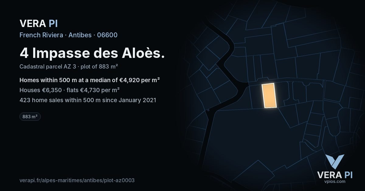 4 Impasse des Aloès, Antibes at night – the plot lit, the parcels around coloured by the prices near them