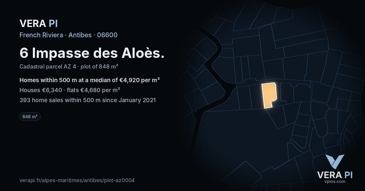 6 Impasse des Aloès, Antibes at night – the plot lit, the parcels around coloured by the prices near them