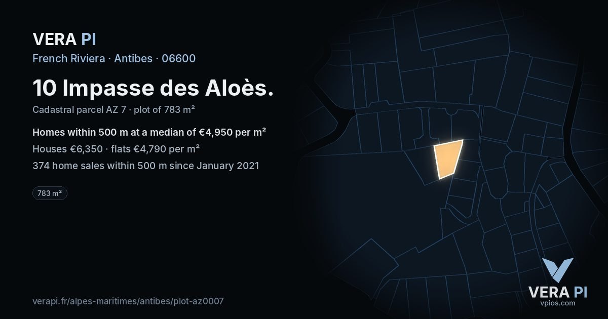 10 Impasse des Aloès, Antibes at night – the plot lit, the parcels around coloured by the prices near them
