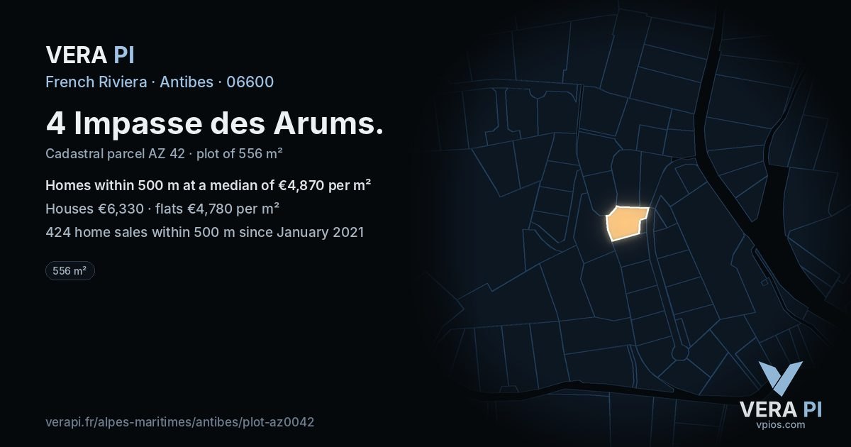 4 Impasse des Arums, Antibes at night – the plot lit, the parcels around coloured by the prices near them