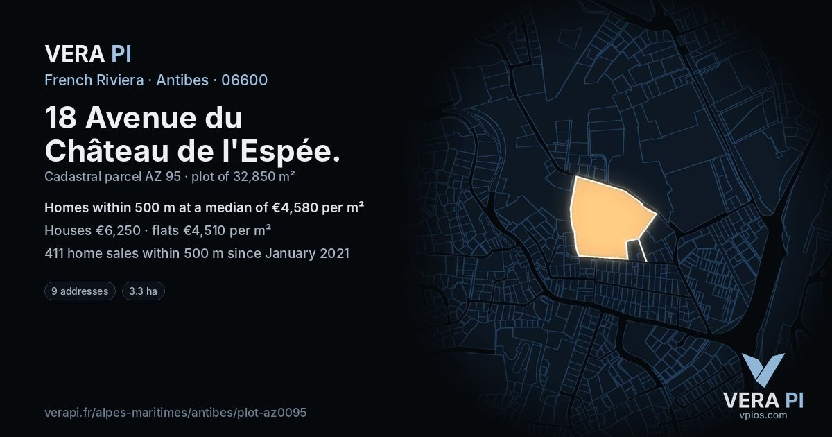 18 Avenue du Château de l'Espée, Antibes at night – the plot lit, the parcels around coloured by the prices near them