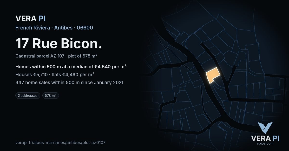 17 Rue Bicon, Antibes at night – the plot lit, the parcels around coloured by the prices near them