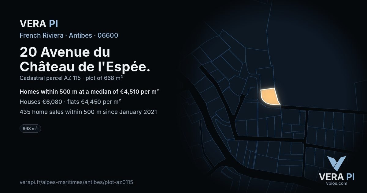 20 Avenue du Château de l'Espée, Antibes at night – the plot lit, the parcels around coloured by the prices near them