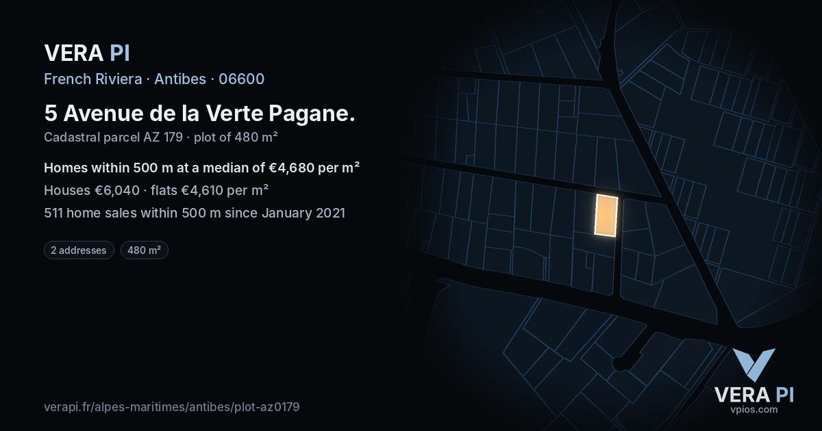 5 Avenue de la Verte Pagane, Antibes at night – the plot lit, the parcels around coloured by the prices near them