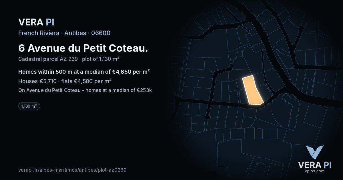 6 Avenue du Petit Coteau, Antibes at night – the plot lit, the parcels around coloured by the prices near them