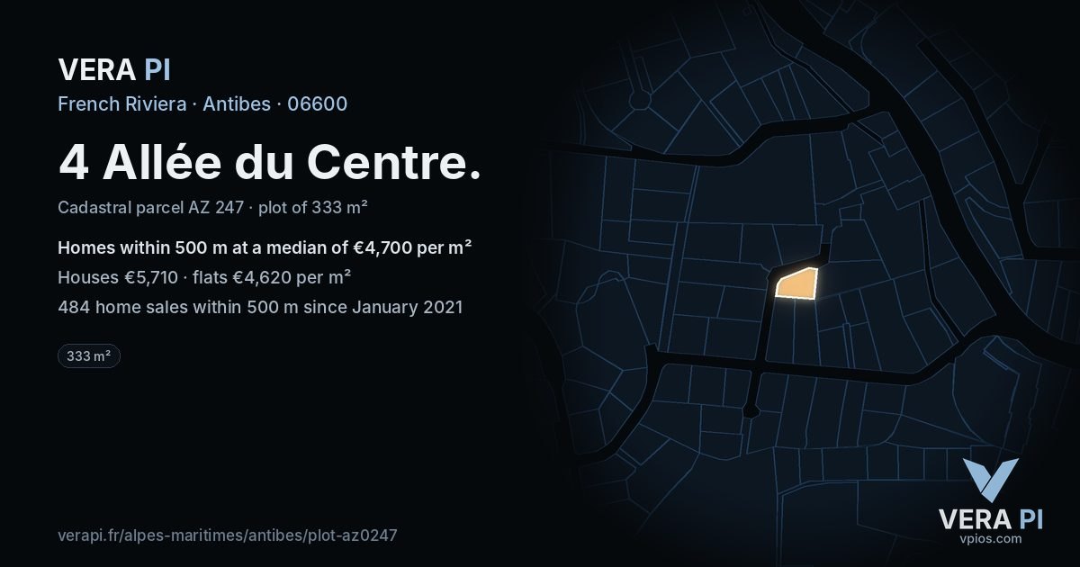 4 Allée du Centre, Antibes at night – the plot lit, the parcels around coloured by the prices near them