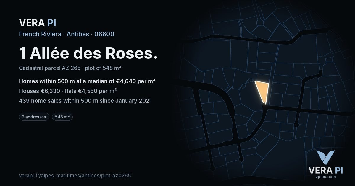 1 Allée des Roses, Antibes at night – the plot lit, the parcels around coloured by the prices near them