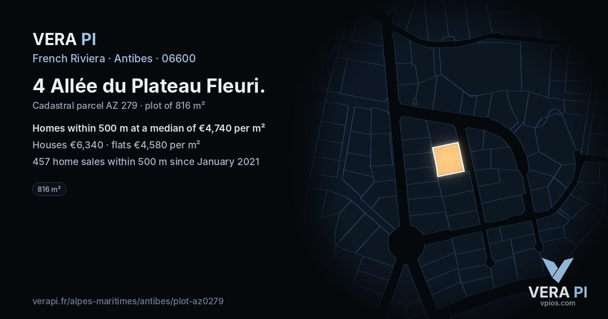 4 Allée du Plateau Fleuri, Antibes at night – the plot lit, the parcels around coloured by the prices near them