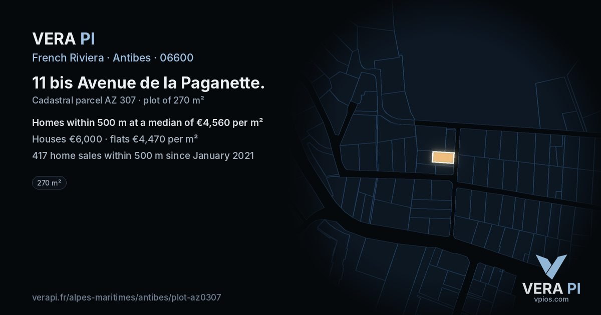 11 bis Avenue de la Paganette, Antibes at night – the plot lit, the parcels around coloured by the prices near them