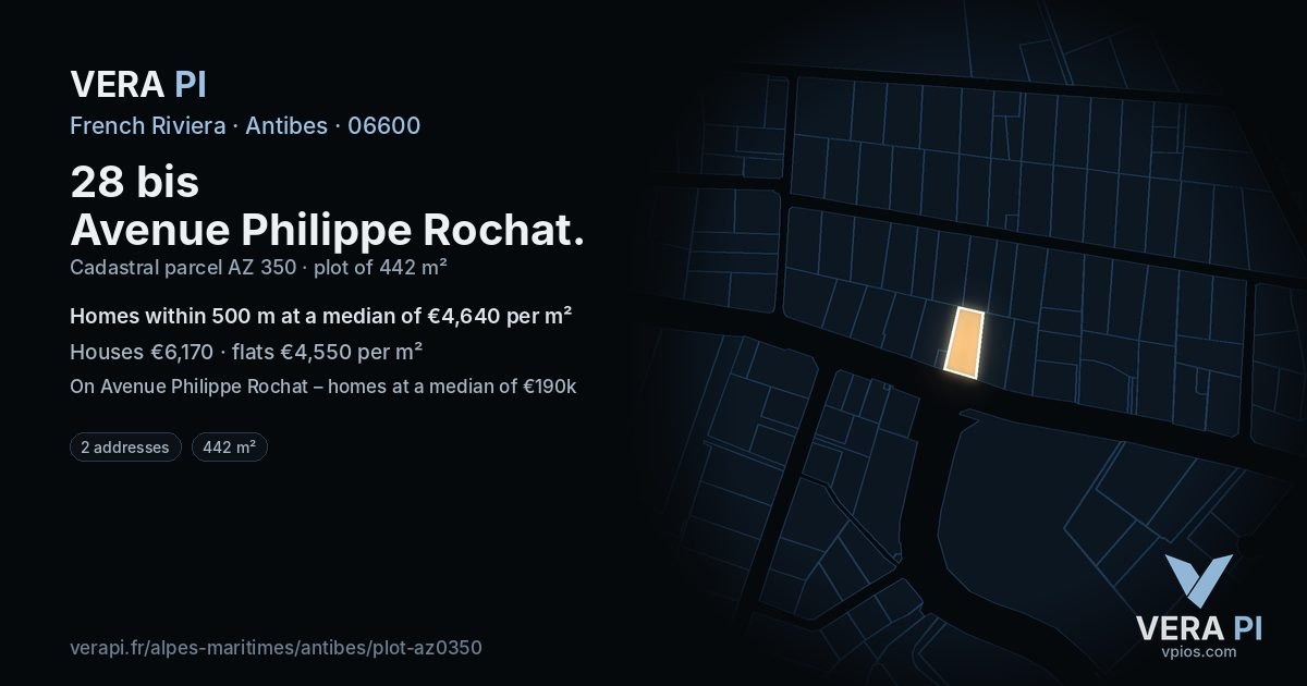 28 bis Avenue Philippe Rochat, Antibes at night – the plot lit, the parcels around coloured by the prices near them