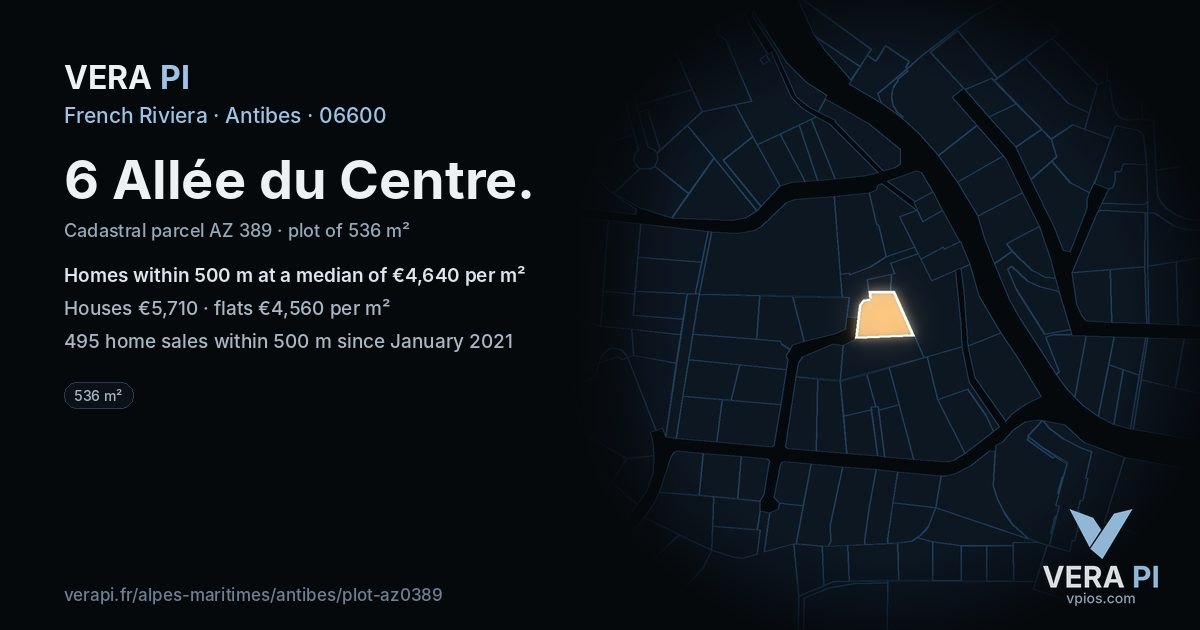 6 Allée du Centre, Antibes at night – the plot lit, the parcels around coloured by the prices near them