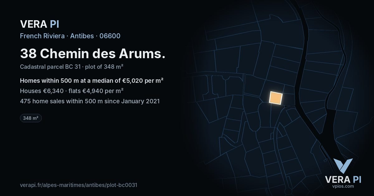 38 Chemin des Arums, Antibes at night – the plot lit, the parcels around coloured by the prices near them