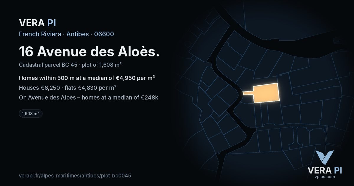 16 Avenue des Aloès, Antibes at night – the plot lit, the parcels around coloured by the prices near them