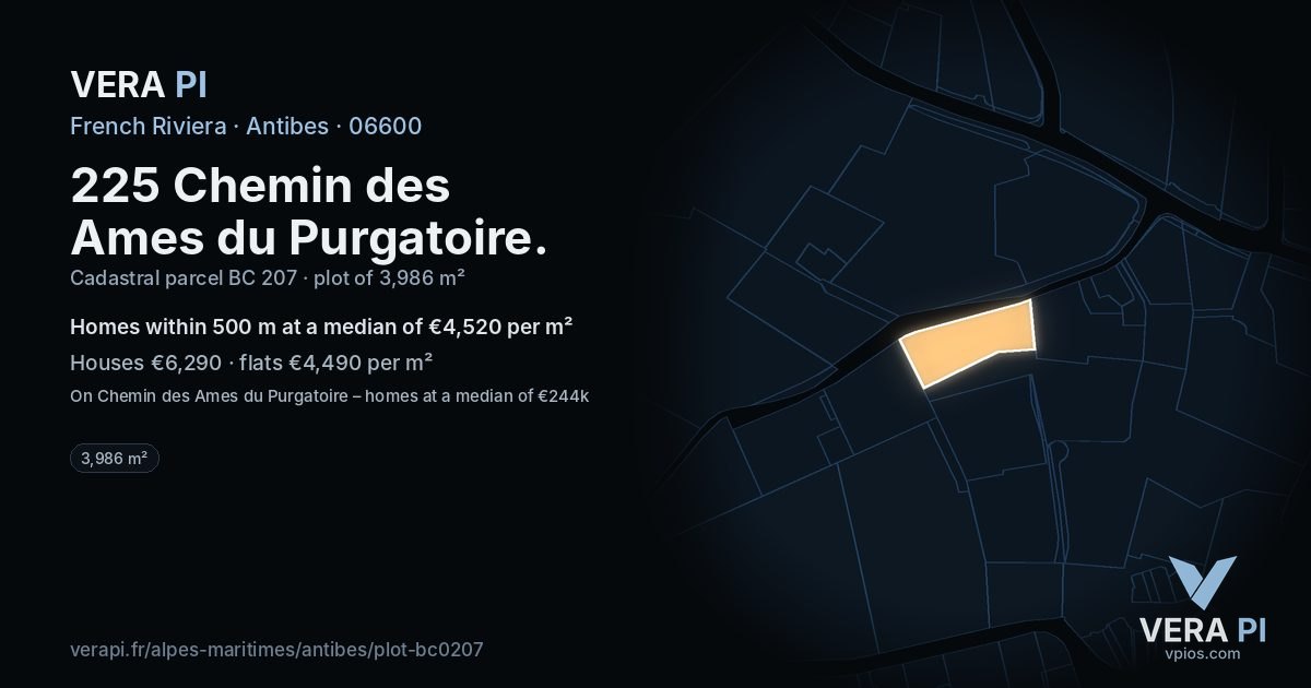 225 Chemin des Ames du Purgatoire, Antibes at night – the plot lit, the parcels around coloured by the prices near them