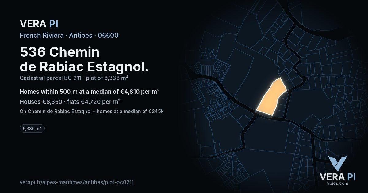 536 Chemin de Rabiac Estagnol, Antibes at night – the plot lit, the parcels around coloured by the prices near them
