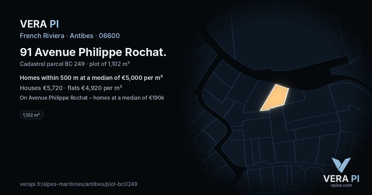 91 Avenue Philippe Rochat, Antibes at night – the plot lit, the parcels around coloured by the prices near them