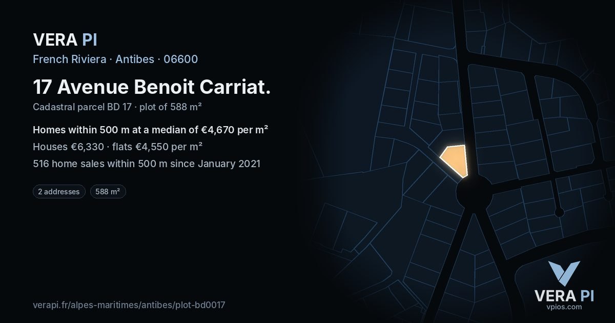 17 Avenue Benoit Carriat, Antibes at night – the plot lit, the parcels around coloured by the prices near them